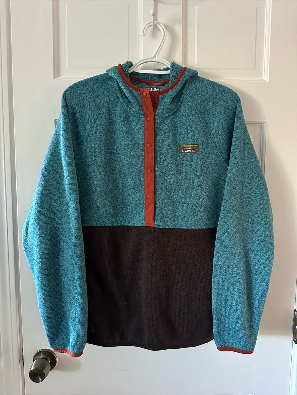 L.L. Bean Women’s Blue and Orange Hooded Fleece Snap Closure Pullover Size L
